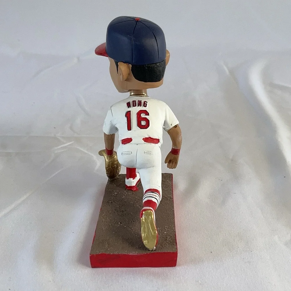 Kolten Wong St Louis Cardinals Gold Glove Bobblehead‎ 9/29/2021 NIB